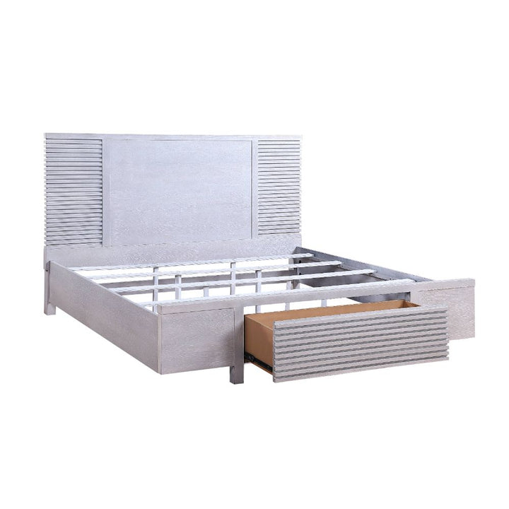 ACME Aromas White Oak Bed Model 28110 - MONAVILLA