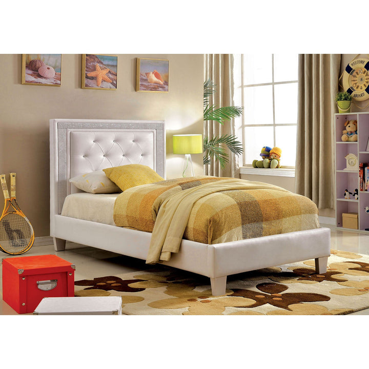 Furniture Of America Lianne White Contemporary Full Bed Model CM7217WH-F-BED-VN - MONAVILLA