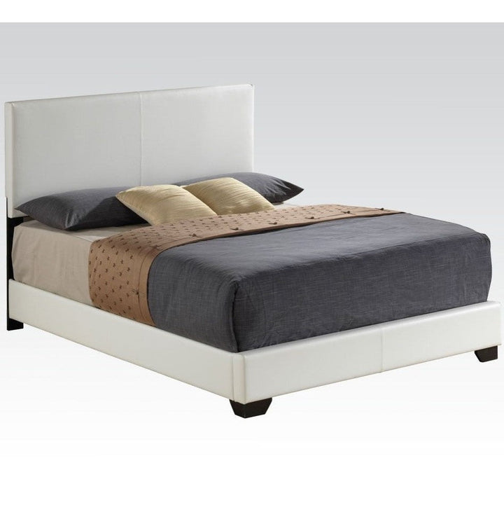 ACME Ireland III White PU Full Bed Model 14395F - MONAVILLA